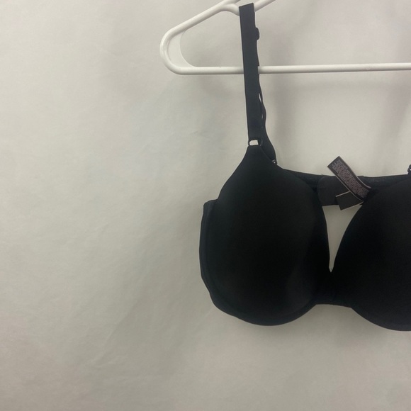 Victoria's Secret Demi/Demi-buste Underwire Bra Size 38DD Black - Picture 2 of 10